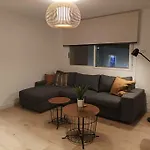 Moderno Apartamento Con Garaje Junto Corte Ingles
