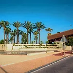 Casa Martinica 12-1-A , Hacienda Del Alamo