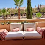 Un Oasis En Hacienda Del Alamo