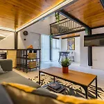 Loft Loustau 8