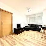 Plaza Europa Mas Que Apartamentos