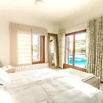 Villa Calle Zafiro