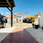 Lucella Apt