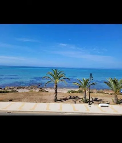 Apartamento en primera linea de mar.