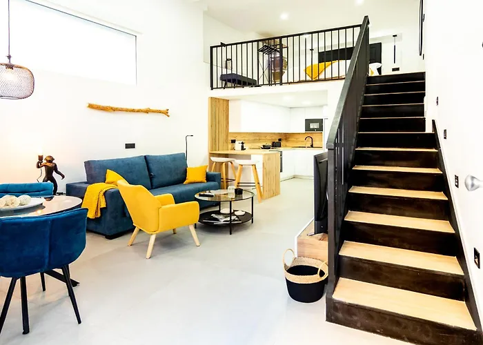 Loft 11 A