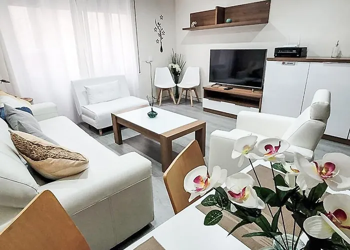 Lujoso Piso Centrico En Murcia Con 3 Habitaciones
