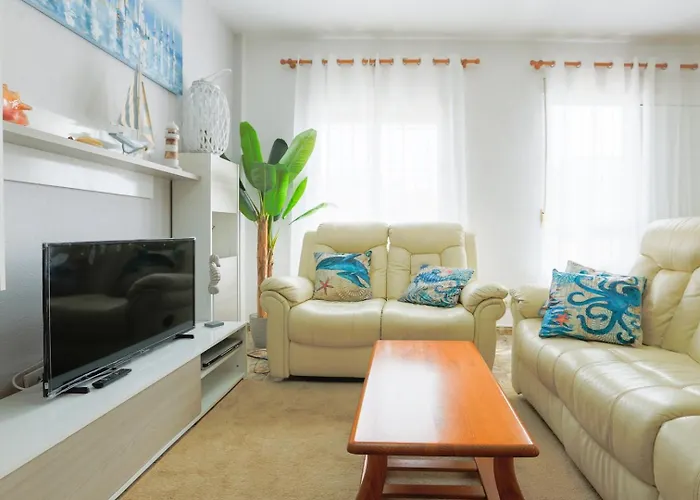 Sunny Seaside Getaway In Mar Menor