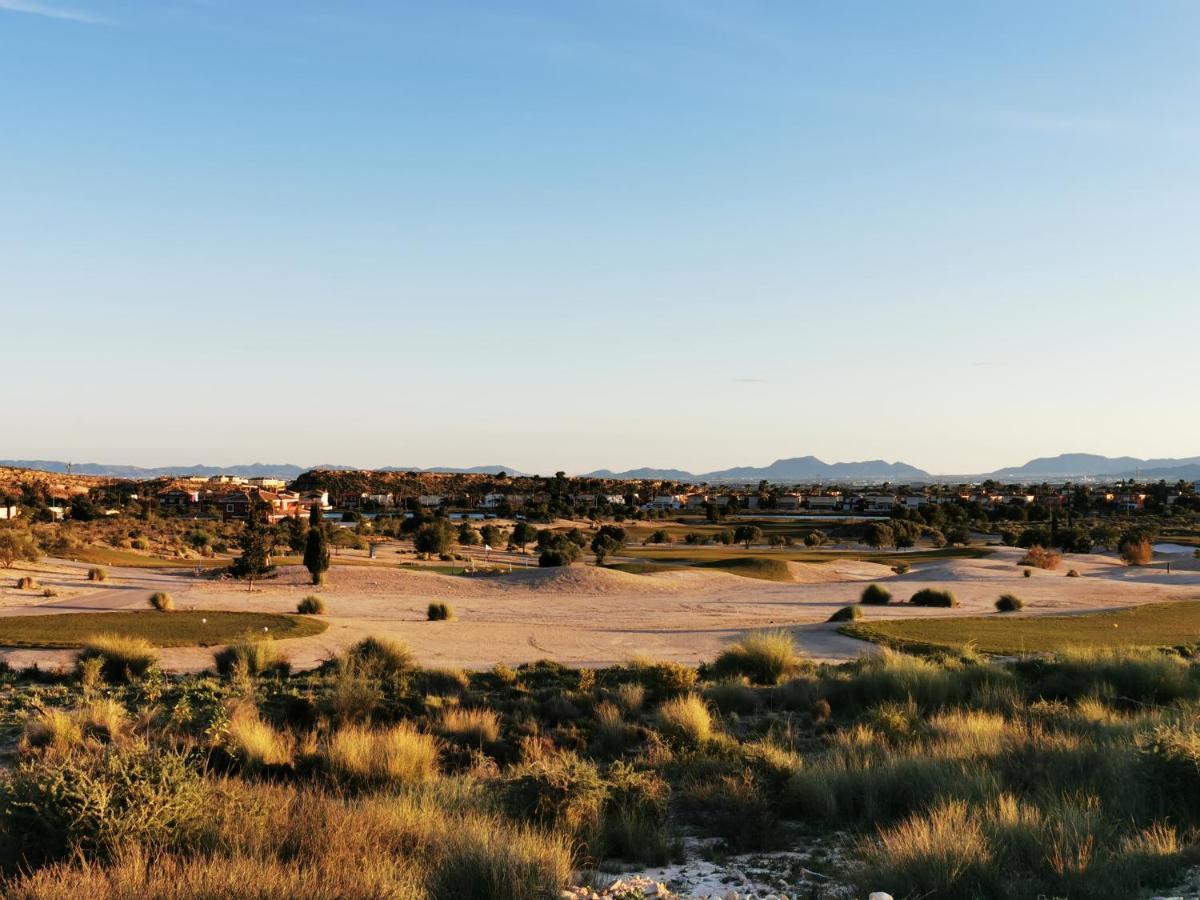 Planta Baja Con Jardín, Entre Y El Mar