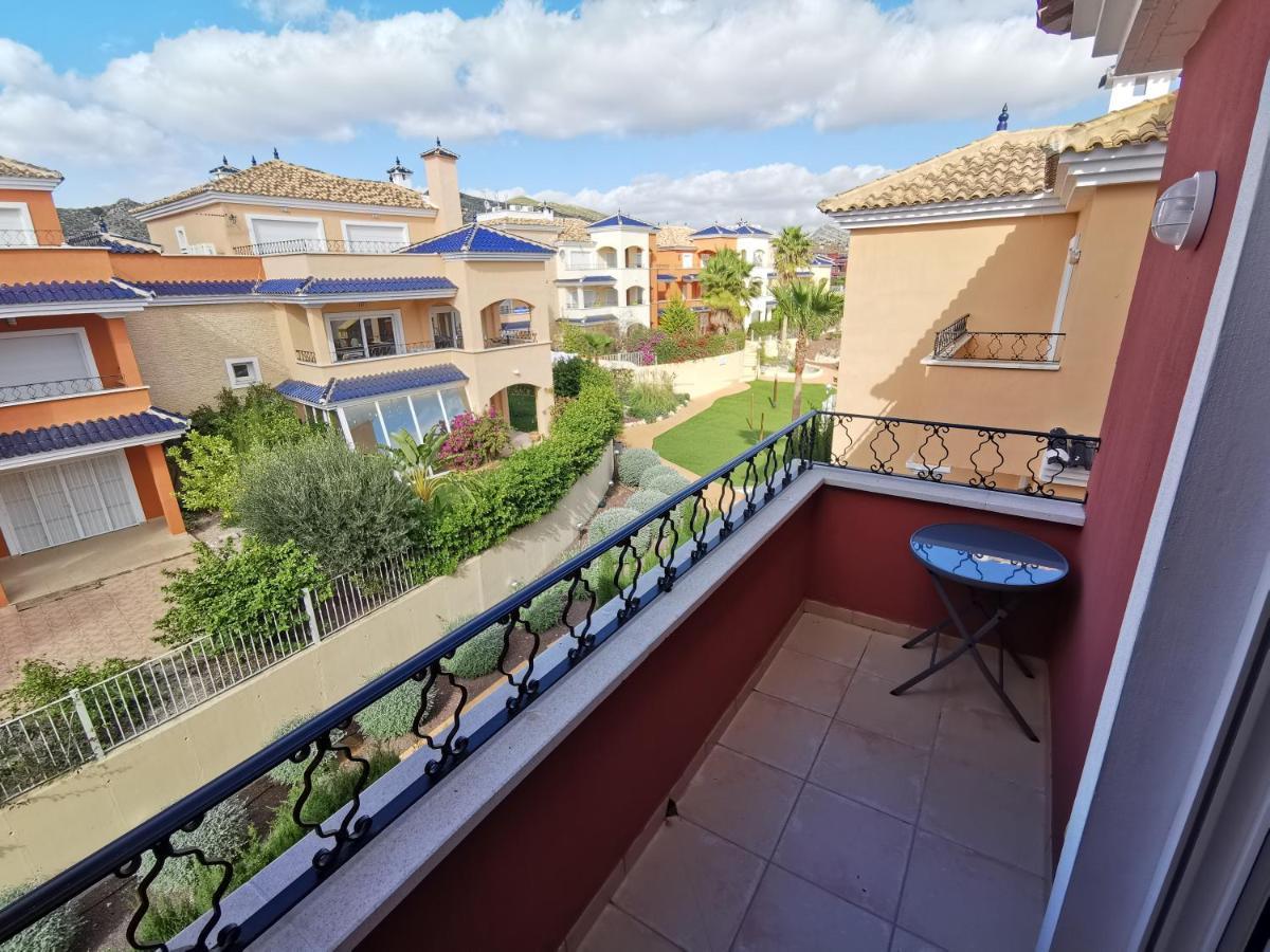 Nuevo Con Piscina En El Campo De Golf Mosa Trajectum *