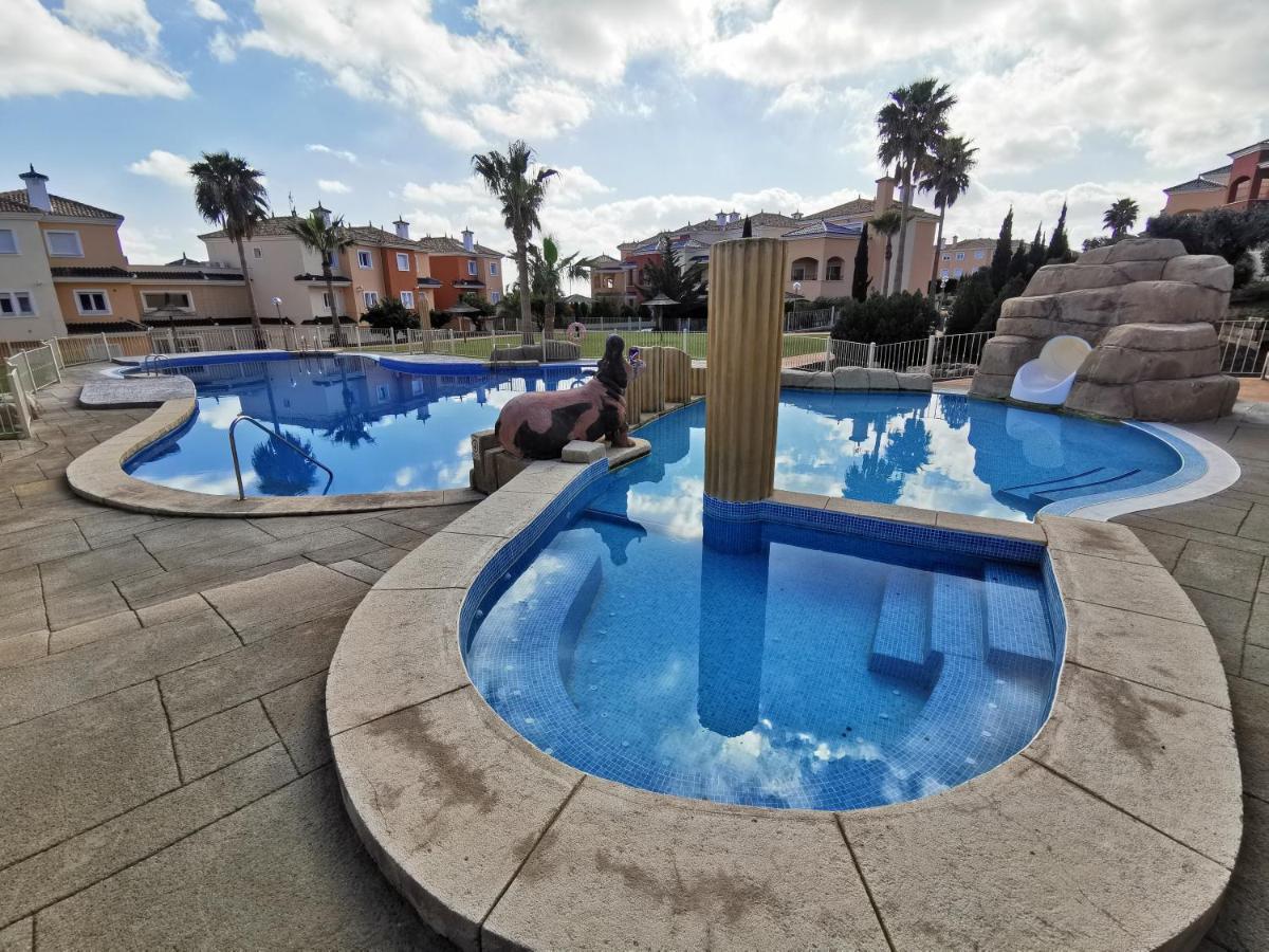 Nuevo Con Piscina En El Campo De Golf Mosa Trajectum Murcia