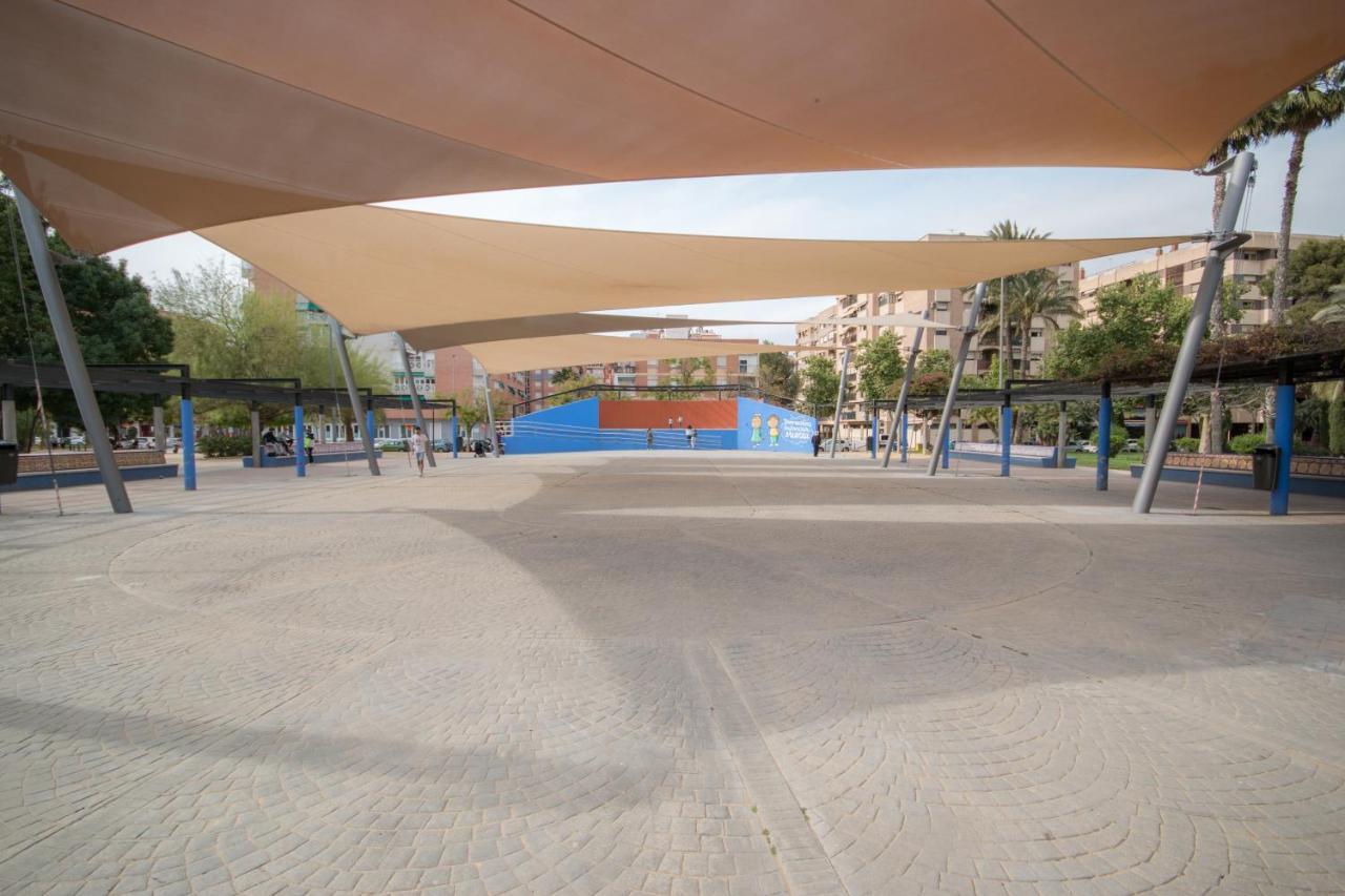 Piso De Diseño Junto Al Centro De Con Parking Apartamento *