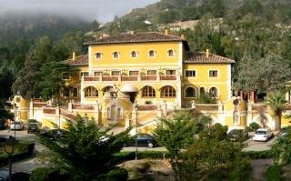 Cenajo Hotel