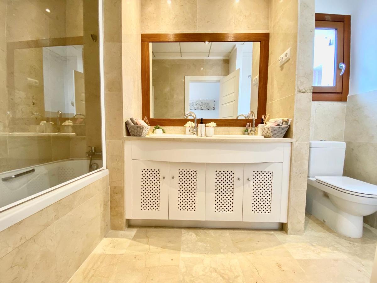 El Valle Golf - 3 Bedroom With Private Swimming Pool And Large Garden Villa *