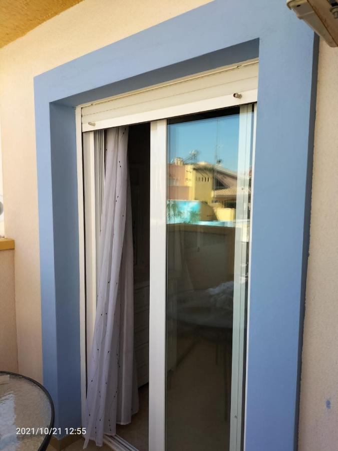 Beautiful In With Pool Just 10m Away Сasa de vacaciones