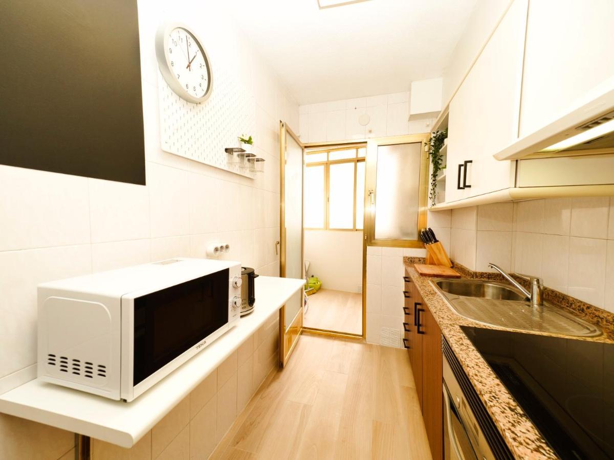 Aliaga Apartment *