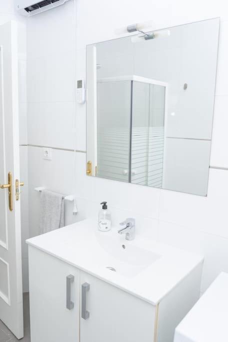 Alexa, A 800mts Catedral Wifi Smart Tv Apartamento