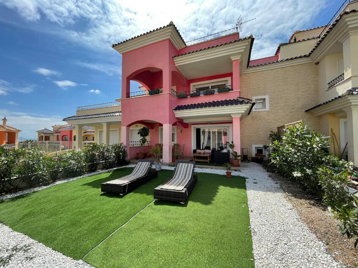 Apartamento Planta Baja Con Jardín, Entre Y El Mar