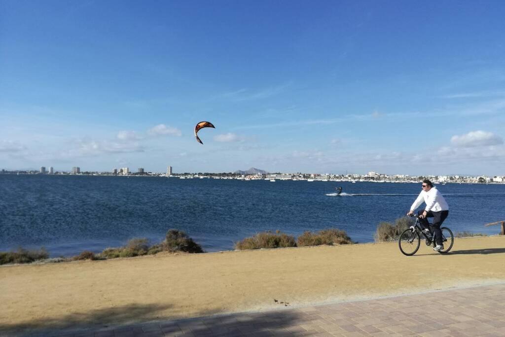 A 5 Metros Del Mar.wifi Gratis Apartamento *