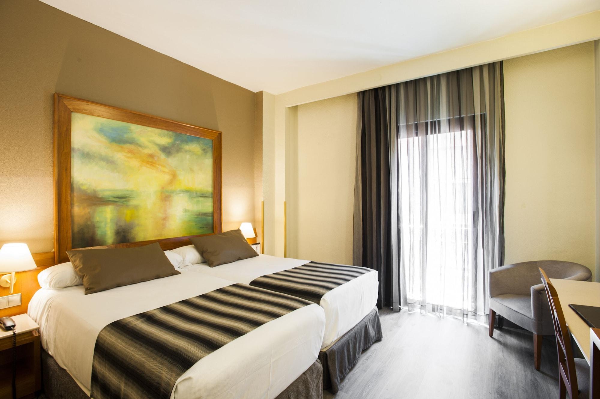 Catalonia Conde De Floridablanca Hotel 4*