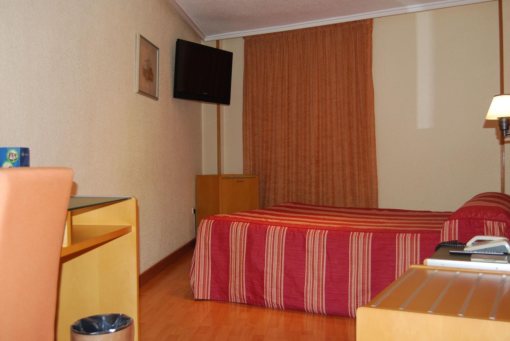 Hotel El Churra 3*