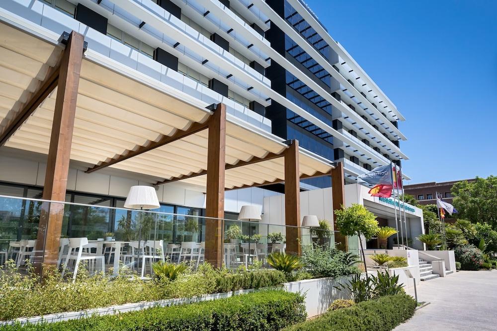 Occidental Siete Coronas Hotel