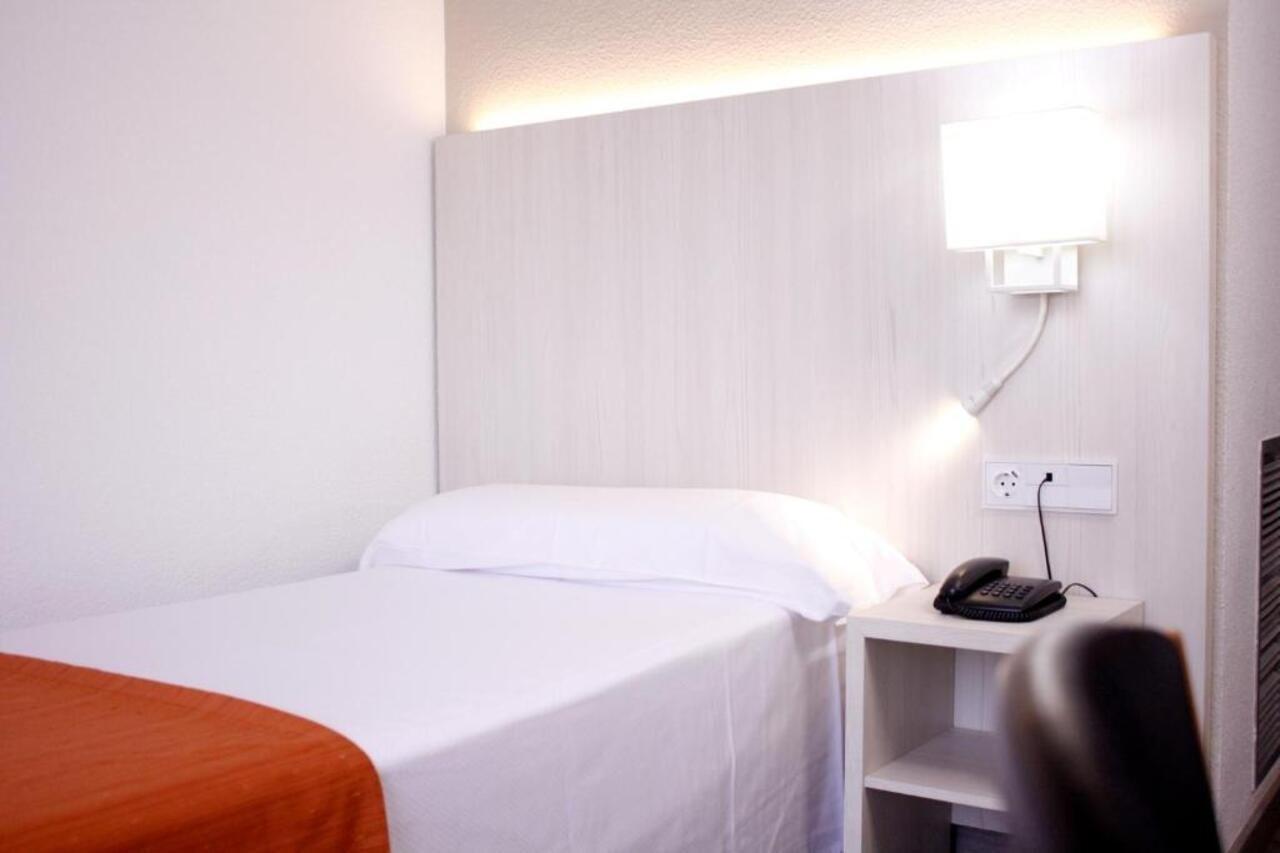 Pacoche Hotel 3*