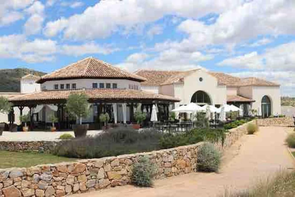 Disfrutar En El Valle Golf *