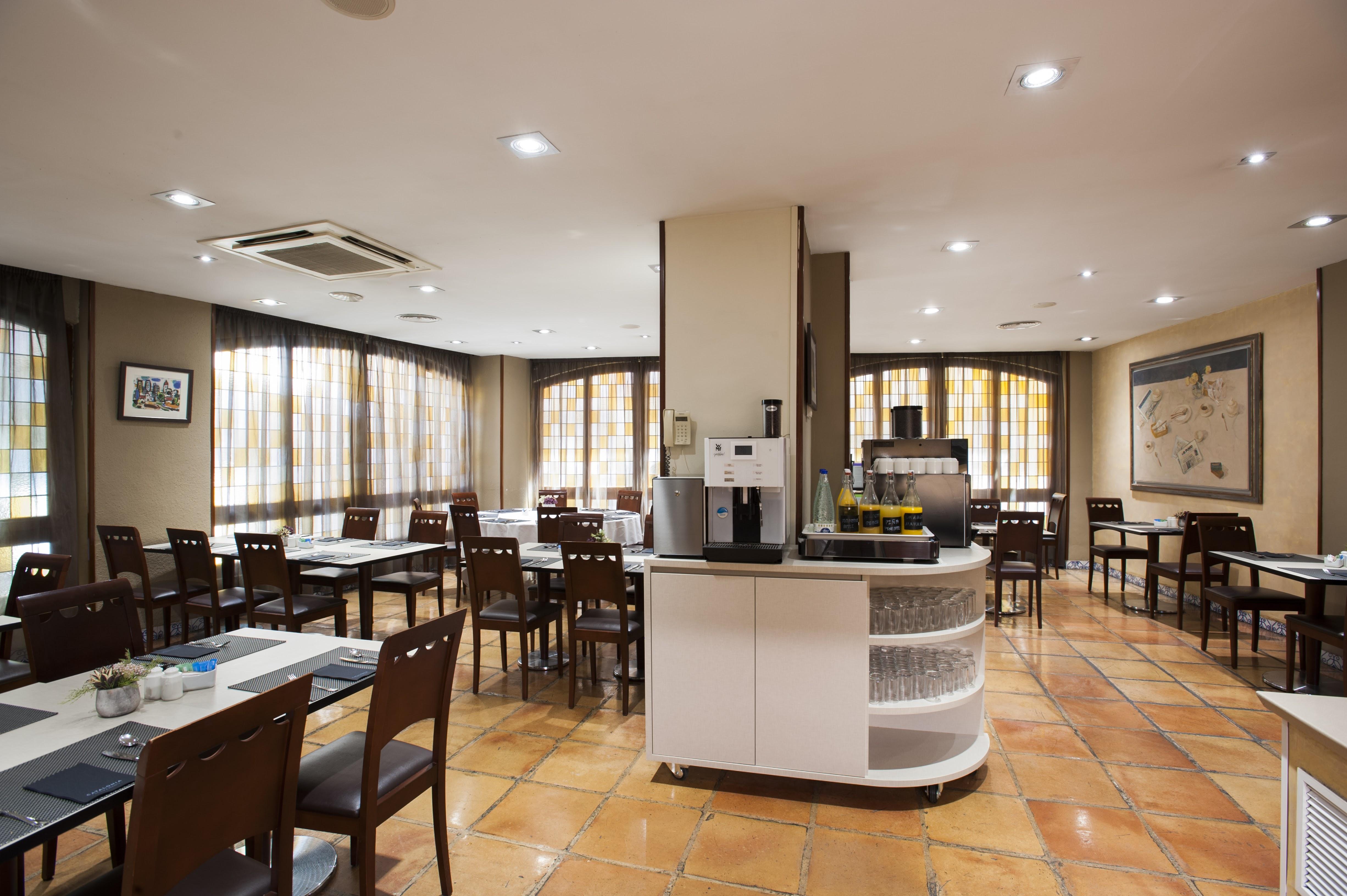 Catalonia Conde De Floridablanca Hotel