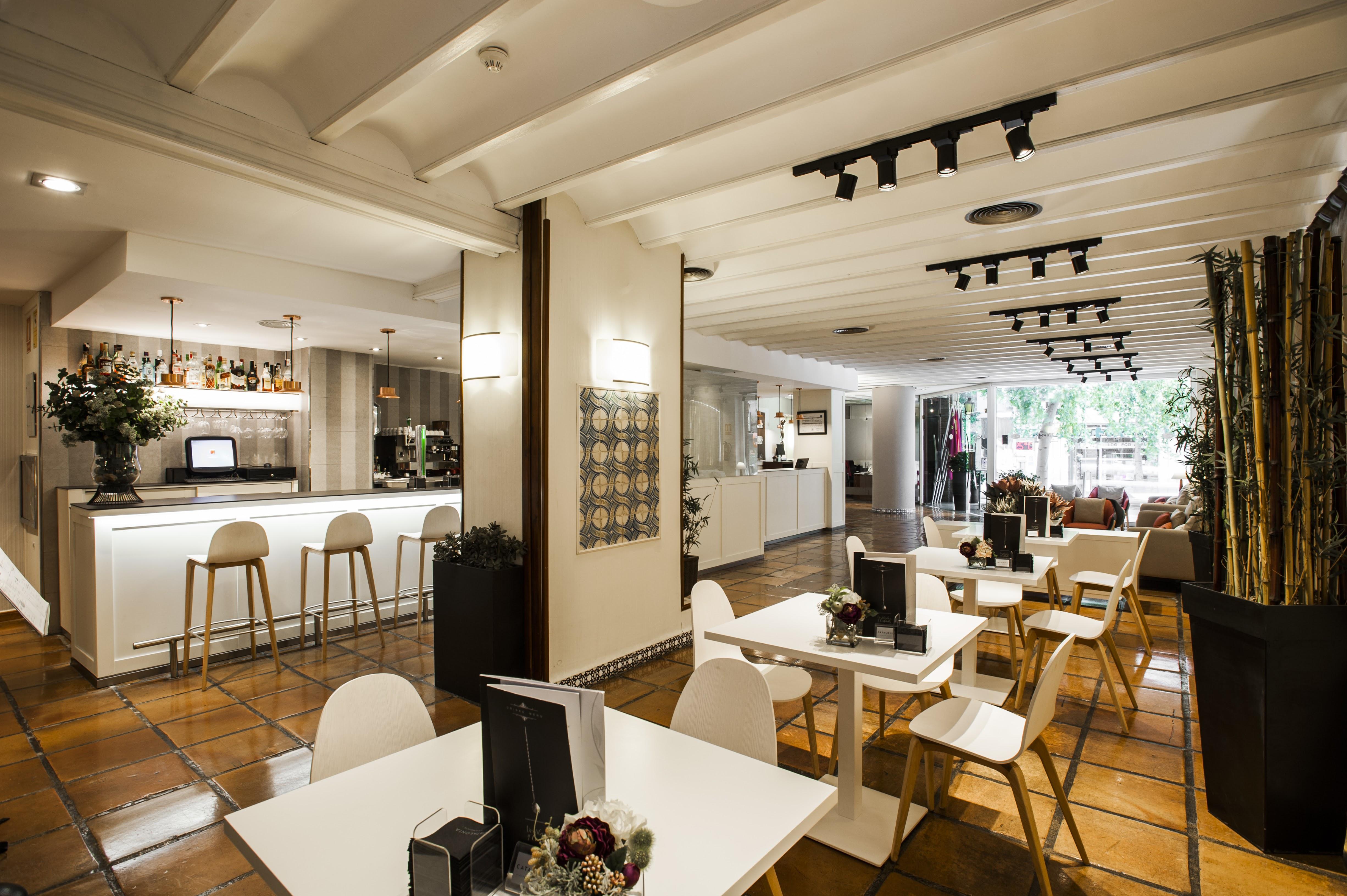 Hotel Catalonia Conde De Floridablanca 4*