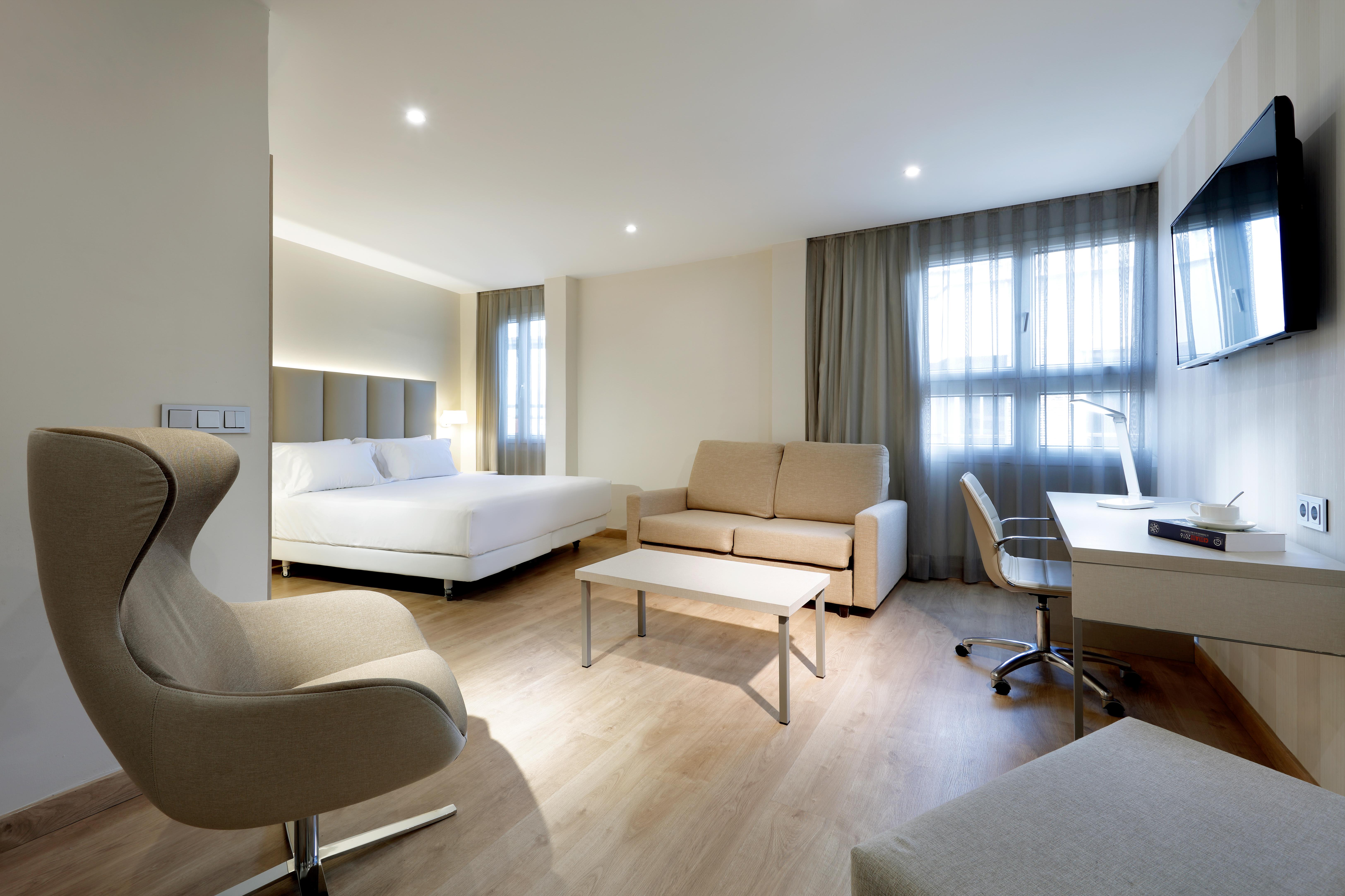 Hesperia Centro 3*