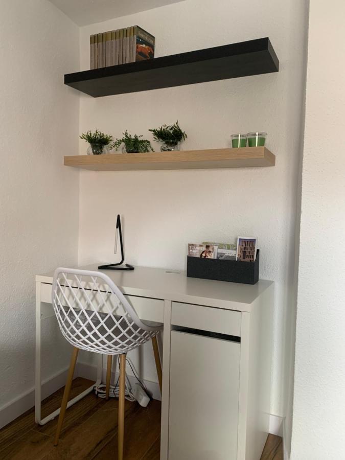 Apartment Rincon Santa Eulalia. Parking Y Desayuno Incluido.