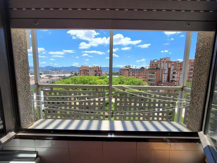 Piso Ideal Con Wifi Parking Y Desayuno
