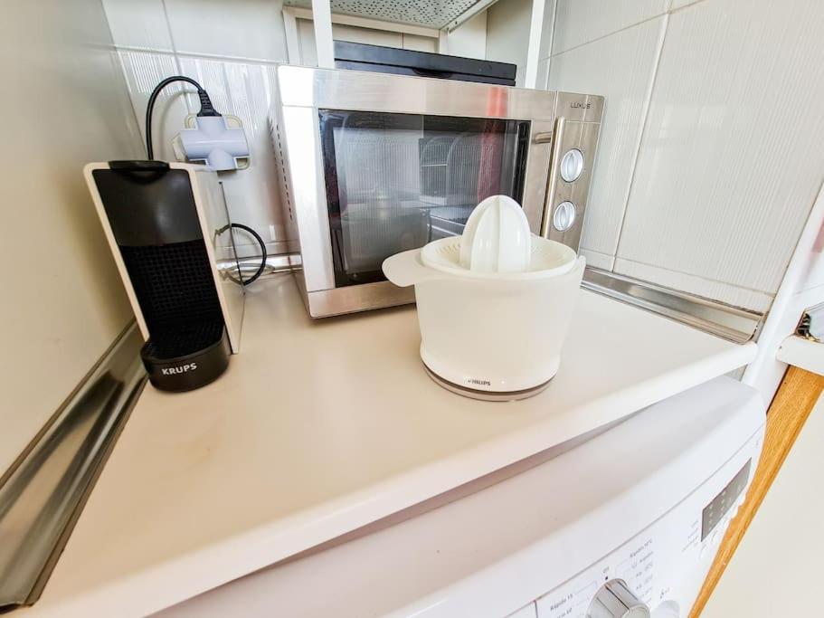 Piso Ideal Con Wifi Parking Y Desayuno Apartamento *