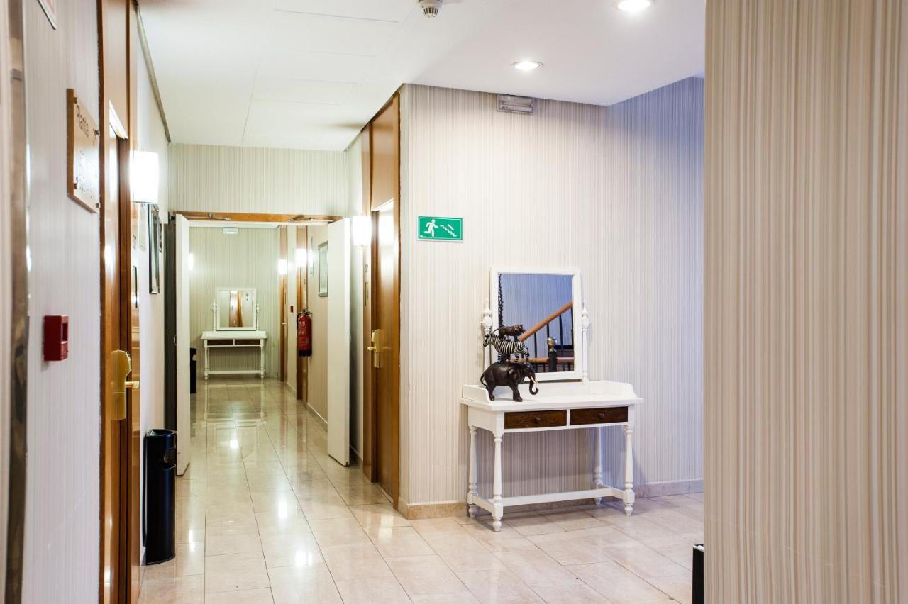Hotel Catalonia Conde De Floridablanca 4*