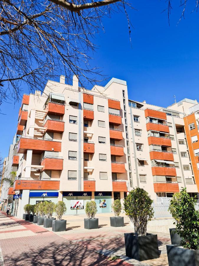 Acogedor En Avenida Juan Carlos 1º * Murcia