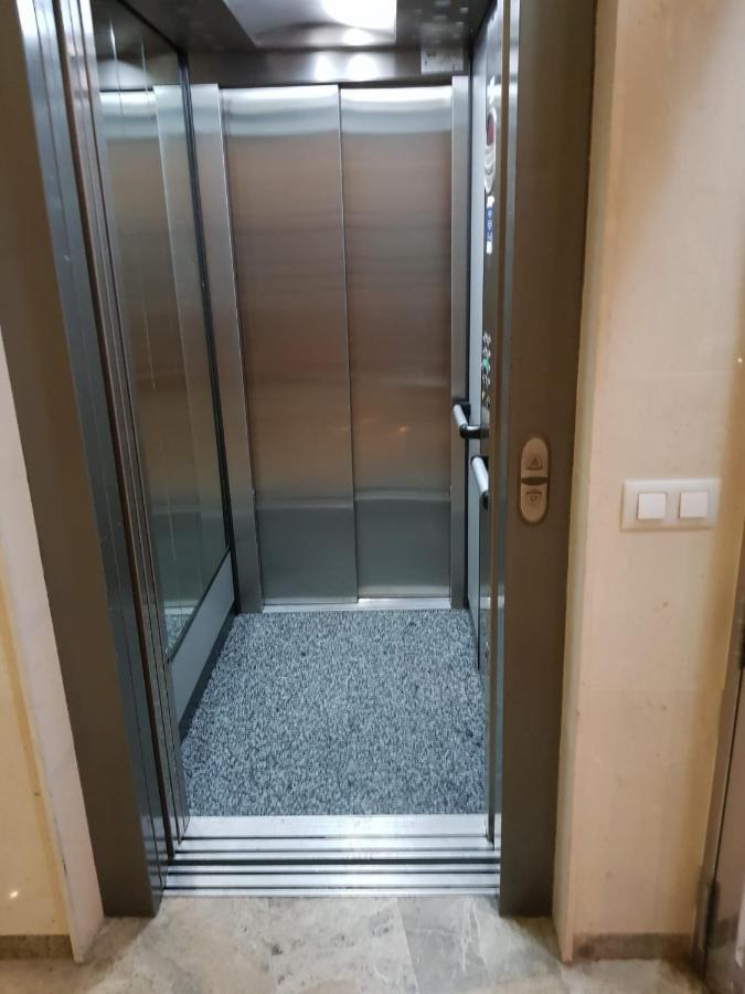 Apartamento Permítete Feliz En El Centro De Murcia. *