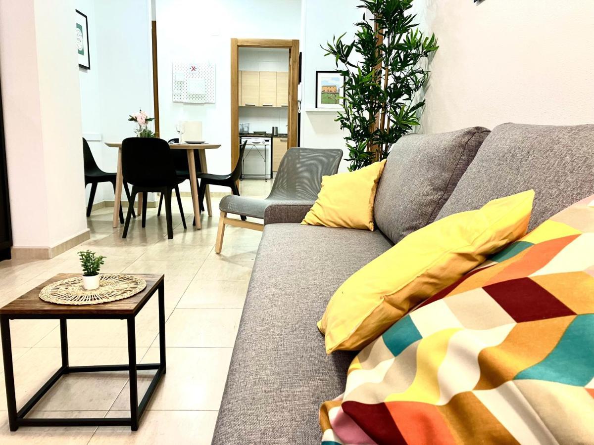 Adelfa - 2 Hab, Aa, Parking Gratis, Junto Hospital Apartment *