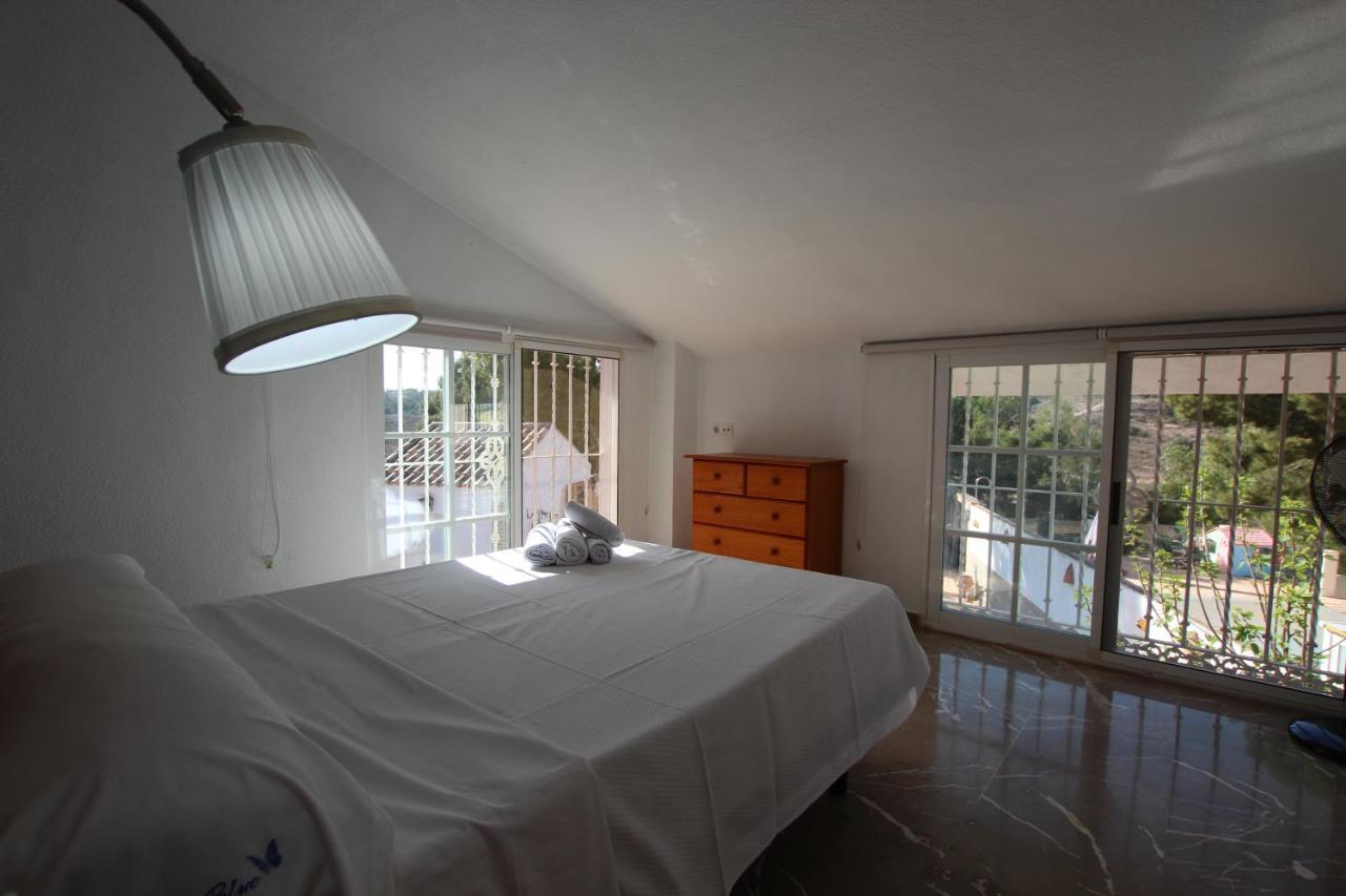 Chalet Con Piscina Privada A 2 Min Centro Comercial La Noria