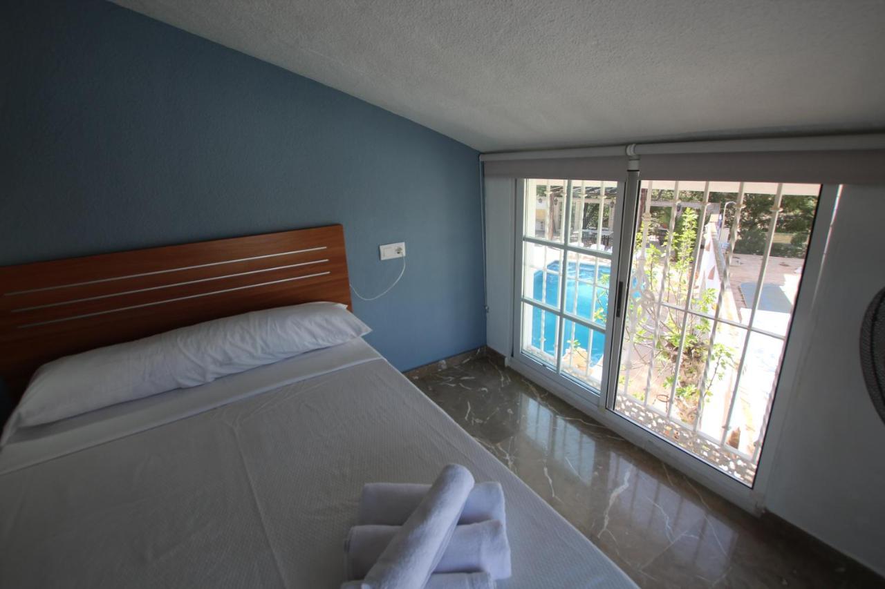 Chalet Con Piscina Privada A 2 Min Centro Comercial La Noria * Murcia