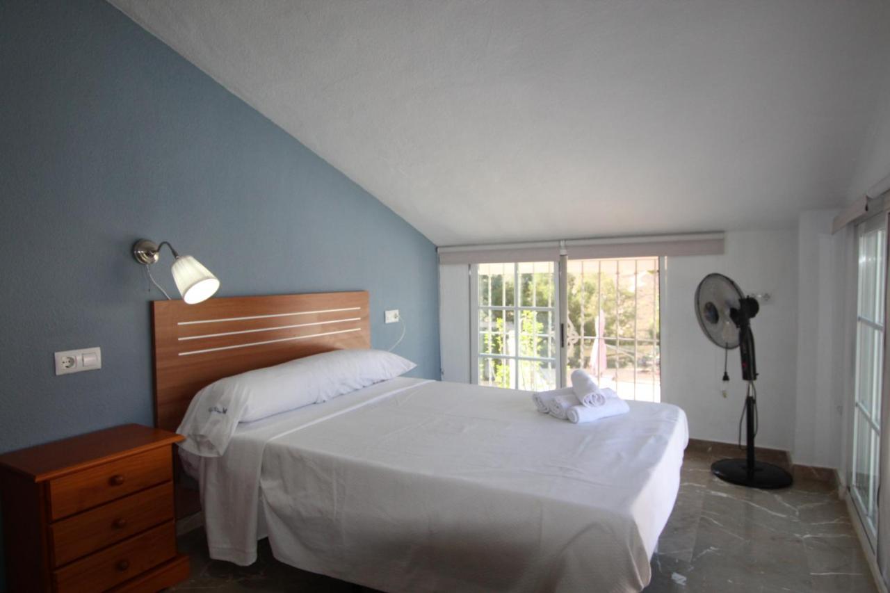 Chalet Con Piscina Privada A 2 Min Centro Comercial La Noria Chalet Murcia