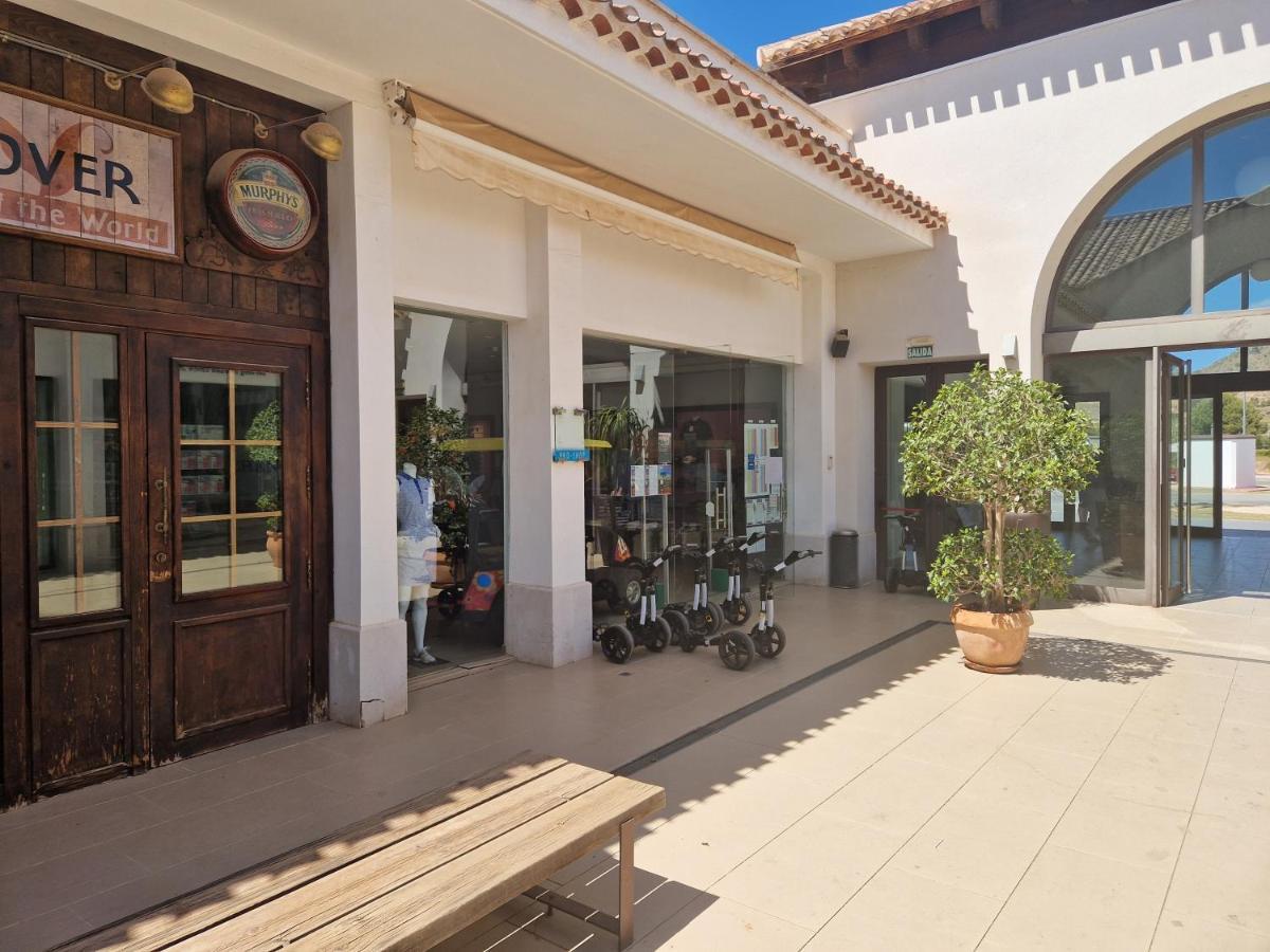 El Valle Golf Apartamento *