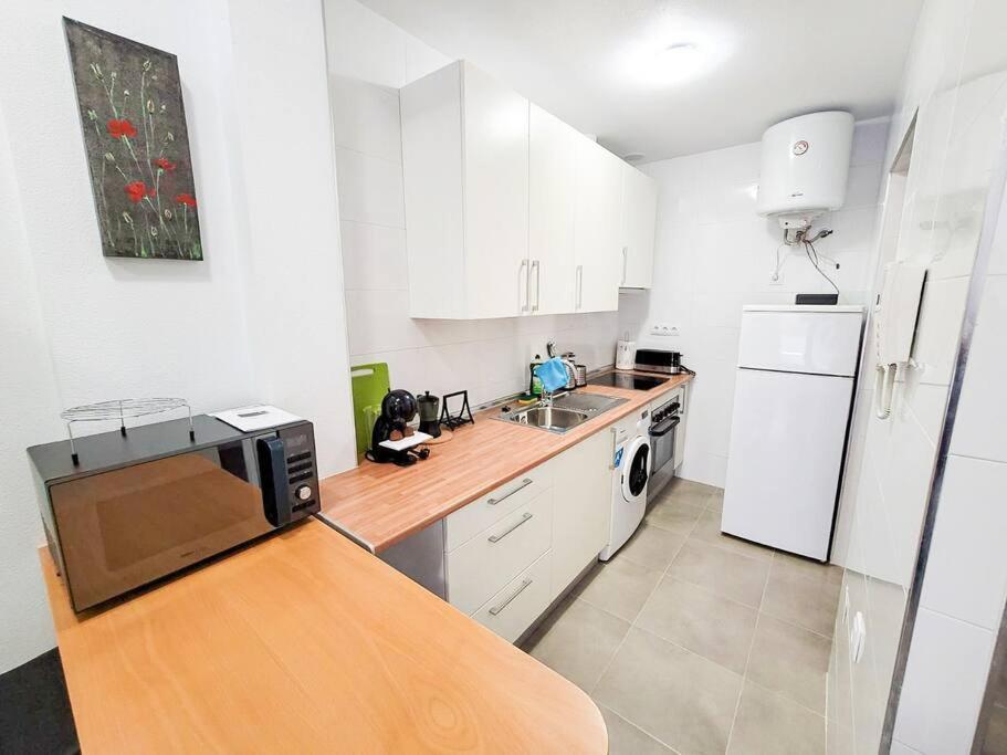Apartamento Ei - Moderno, Elegante Y Comodo Apartamento En Ronda Sur *
