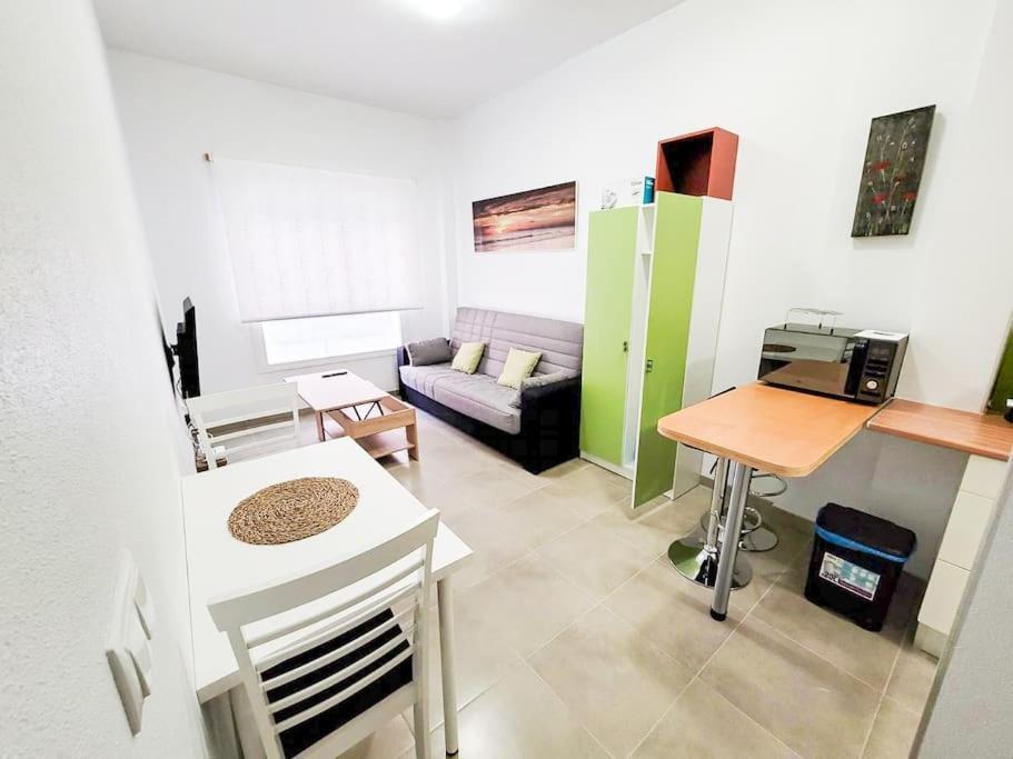 Apartamento Ei - Moderno, Elegante Y Comodo Apartamento En Ronda Sur *