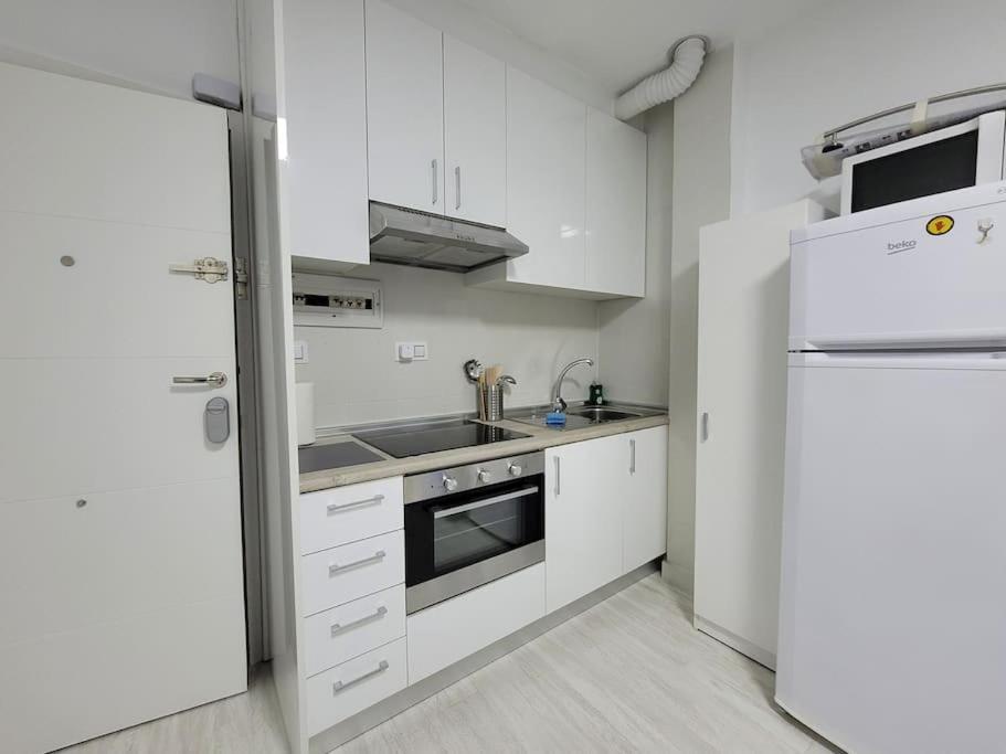 Sg- Precioso Apartamento Junto A La Plaza Flores Murcia