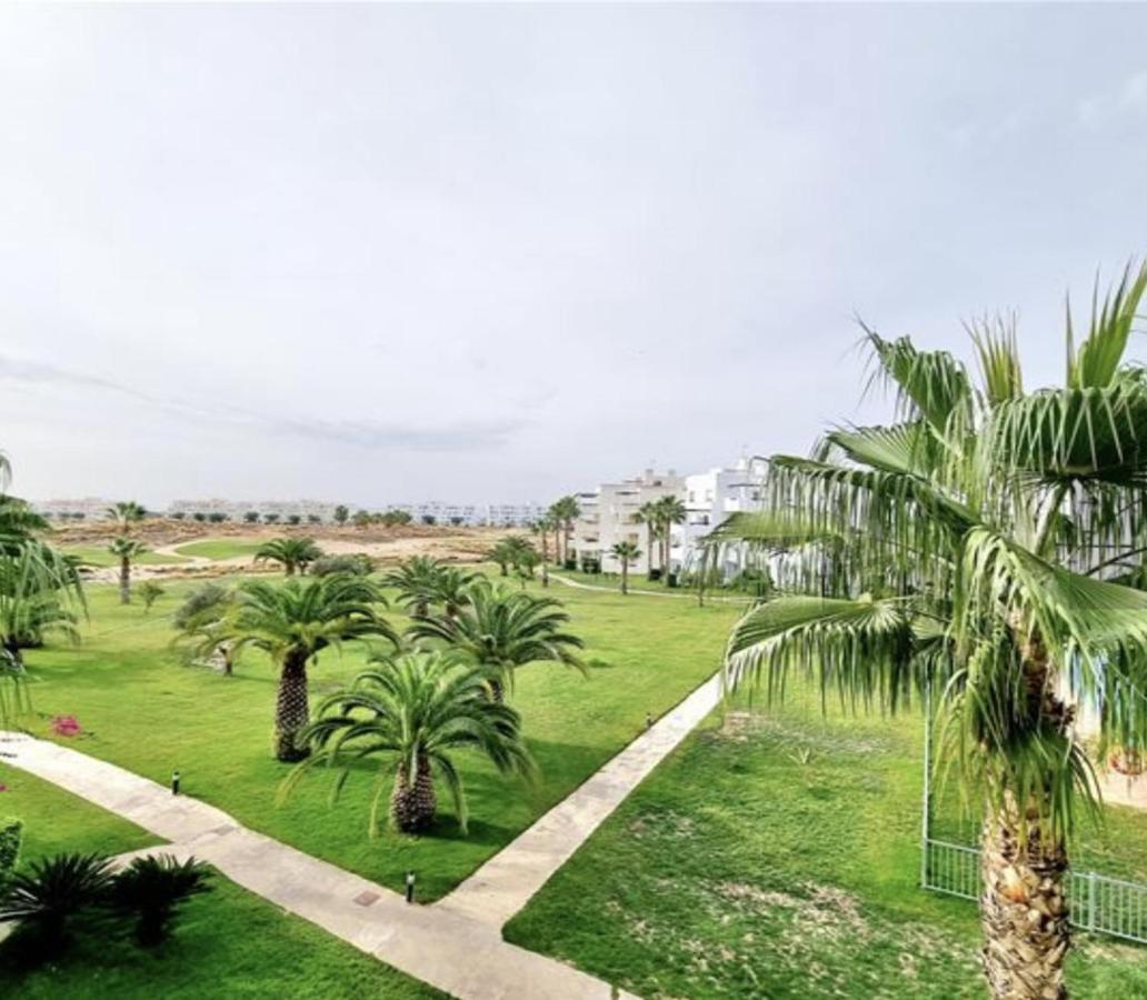 Stylish 2-bed Overlooking The Fairways