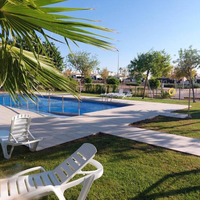Un Oasis En Hacienda Del Alamo *