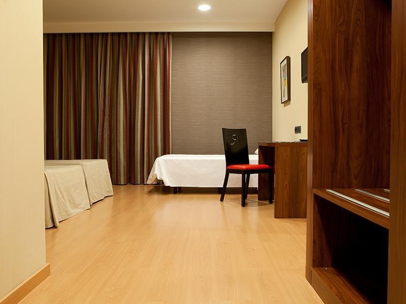 Hotel Sercotel Riscal 3*