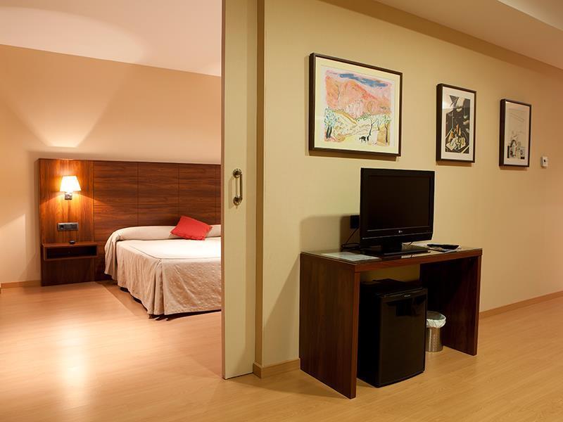 Sercotel Riscal Hotel 3*