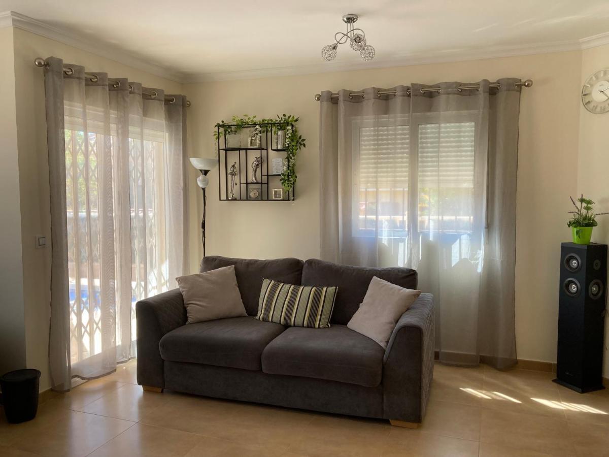 Stunning 4-bed In Bolnuevo With Pool