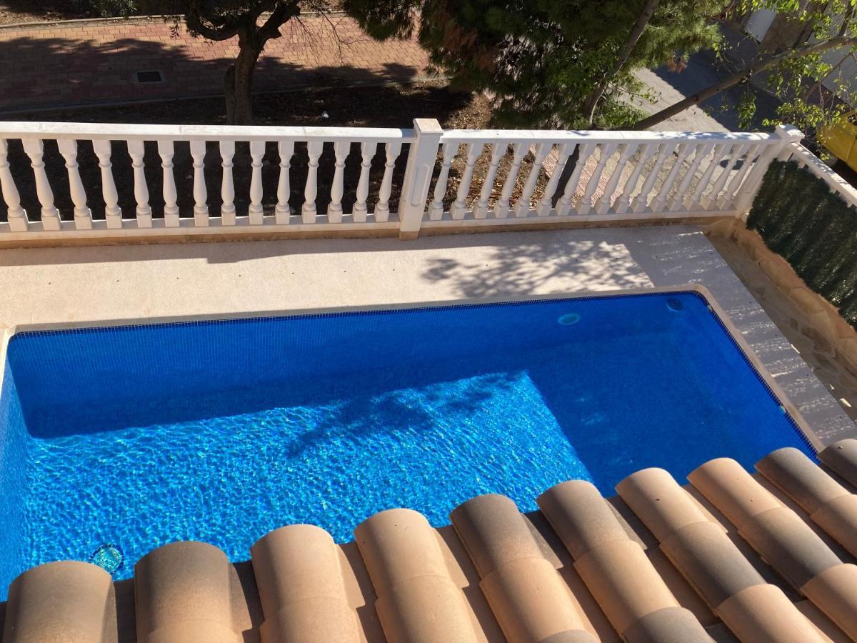 Stunning 4-bed In Bolnuevo With Pool